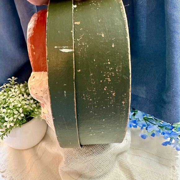 Santa Claus Folk Art Christmas Storage Box - Picture 3 of 10